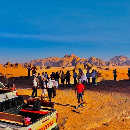 Flowers Rum Camp Wadi Rum Ngoại thất bức ảnh