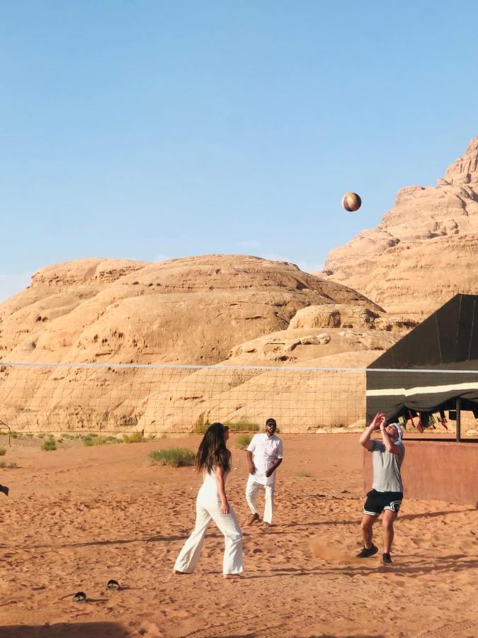 Flowers Rum Camp Wadi Rum Ngoại thất bức ảnh