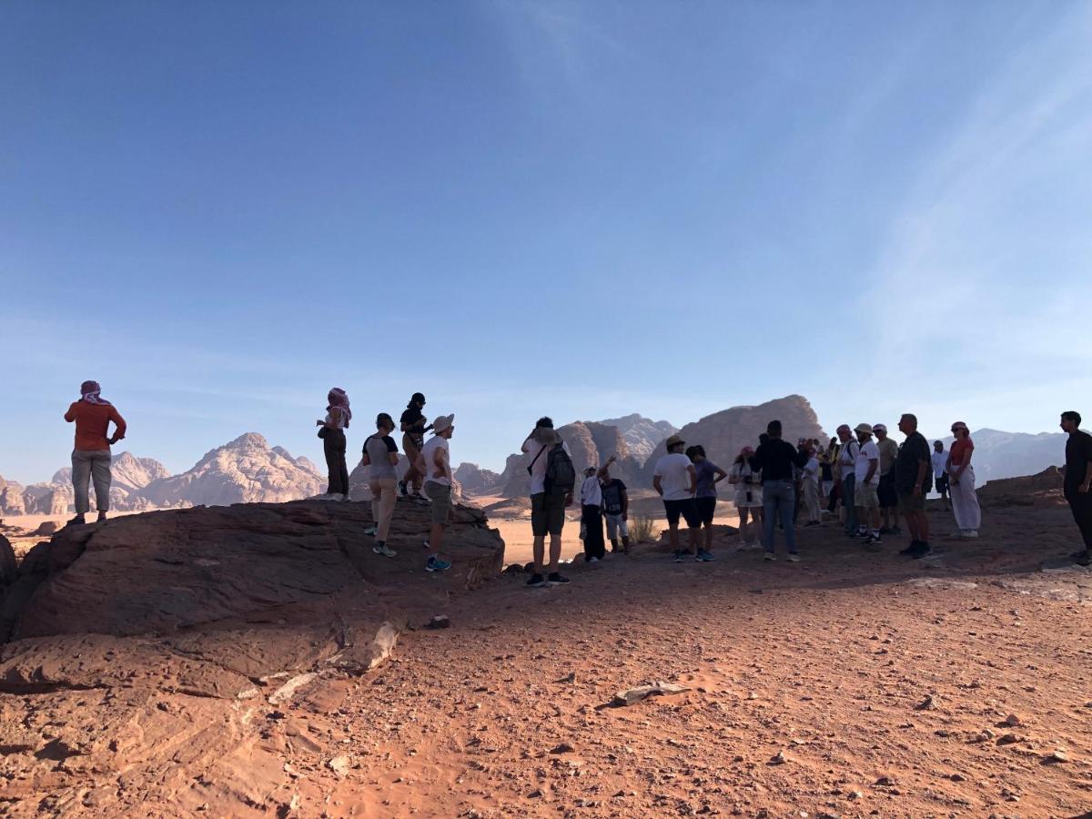 Flowers Rum Camp Wadi Rum Ngoại thất bức ảnh